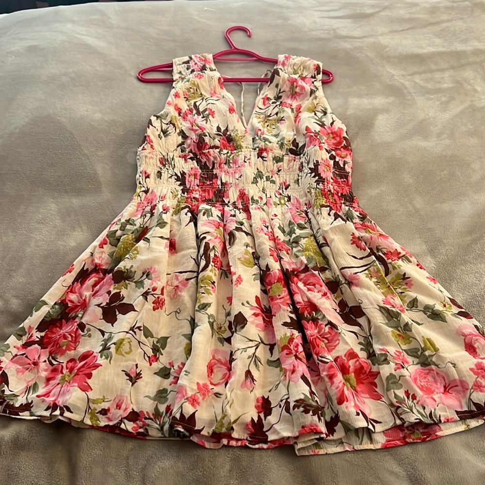 NWT Abercrombie XL spring summer floral dress.